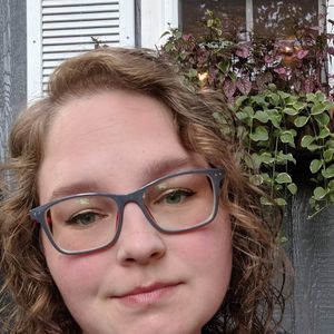 Meet your Posher, Christine